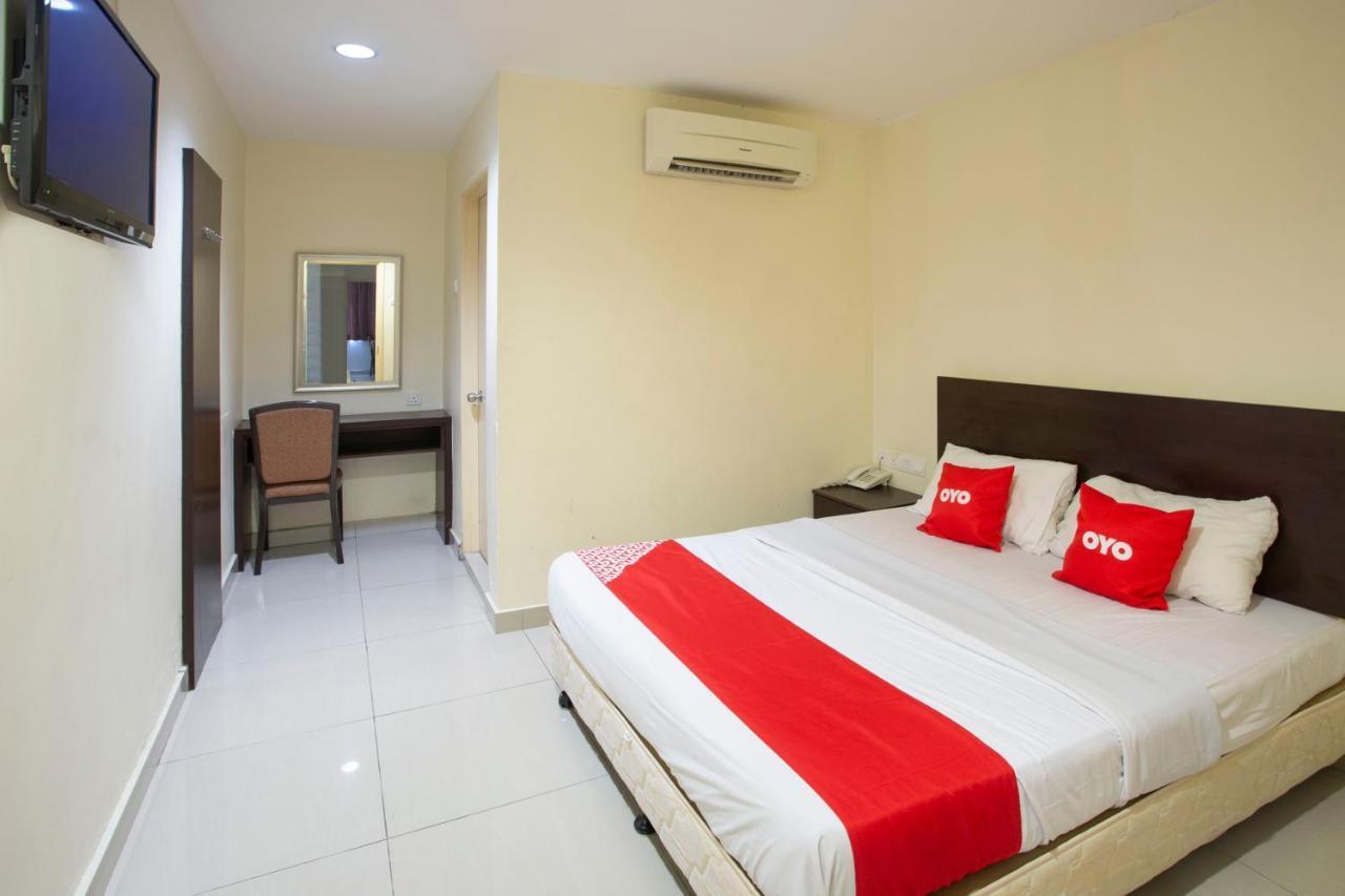 Oyo 89966 Green World Hotel @ Seri Putra Kajang Eksteriør bilde