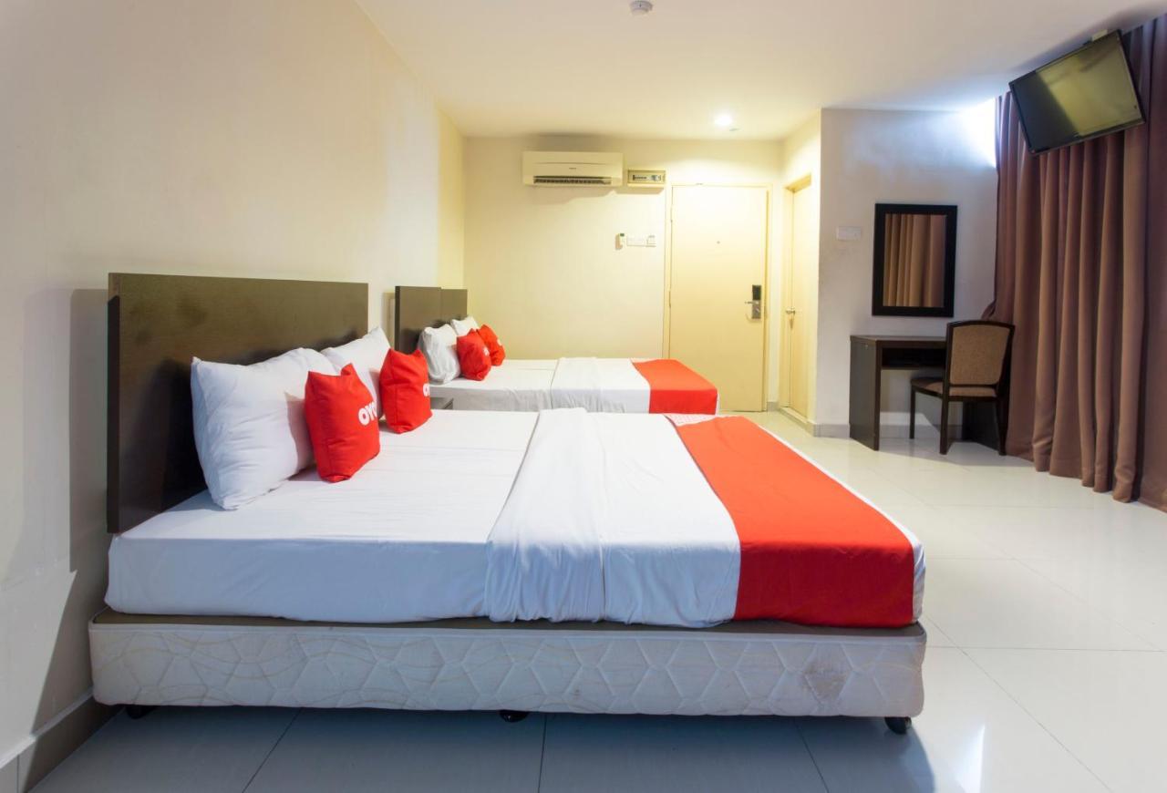 Oyo 89966 Green World Hotel @ Seri Putra Kajang Eksteriør bilde